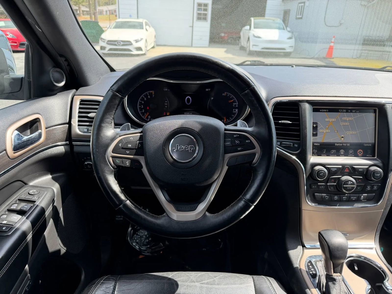 Used 2017 Jeep Grand Cherokee Limited AWD/4WD image 22