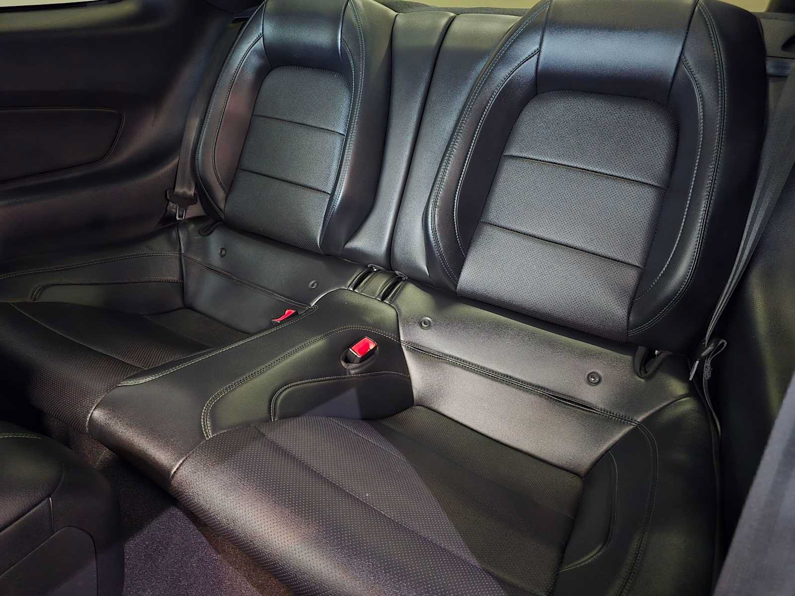Used 2019 Ford Mustang Bullitt RWD image 24