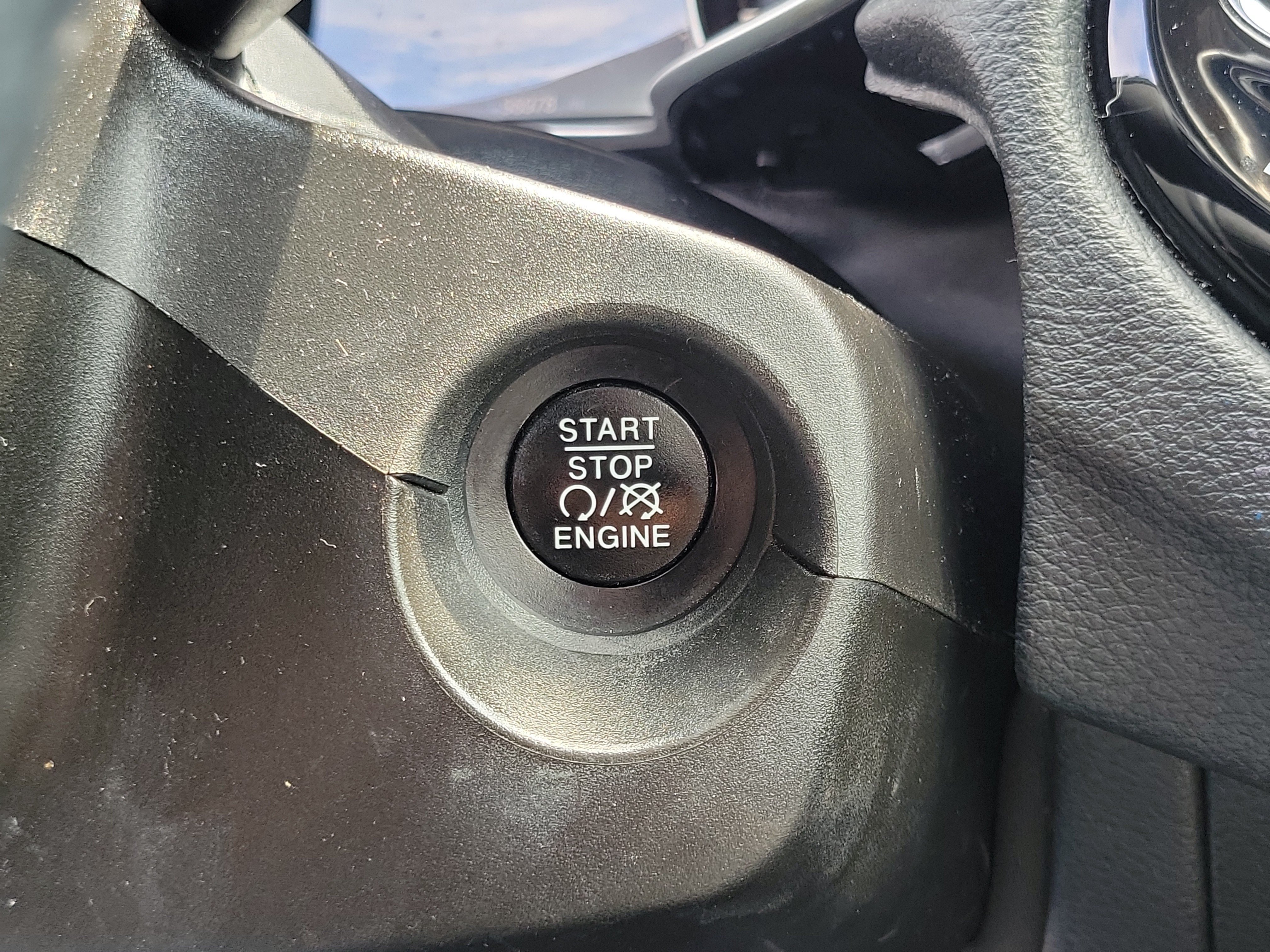 Used 2019 Jeep Compass Limited AWD/4WD image 28
