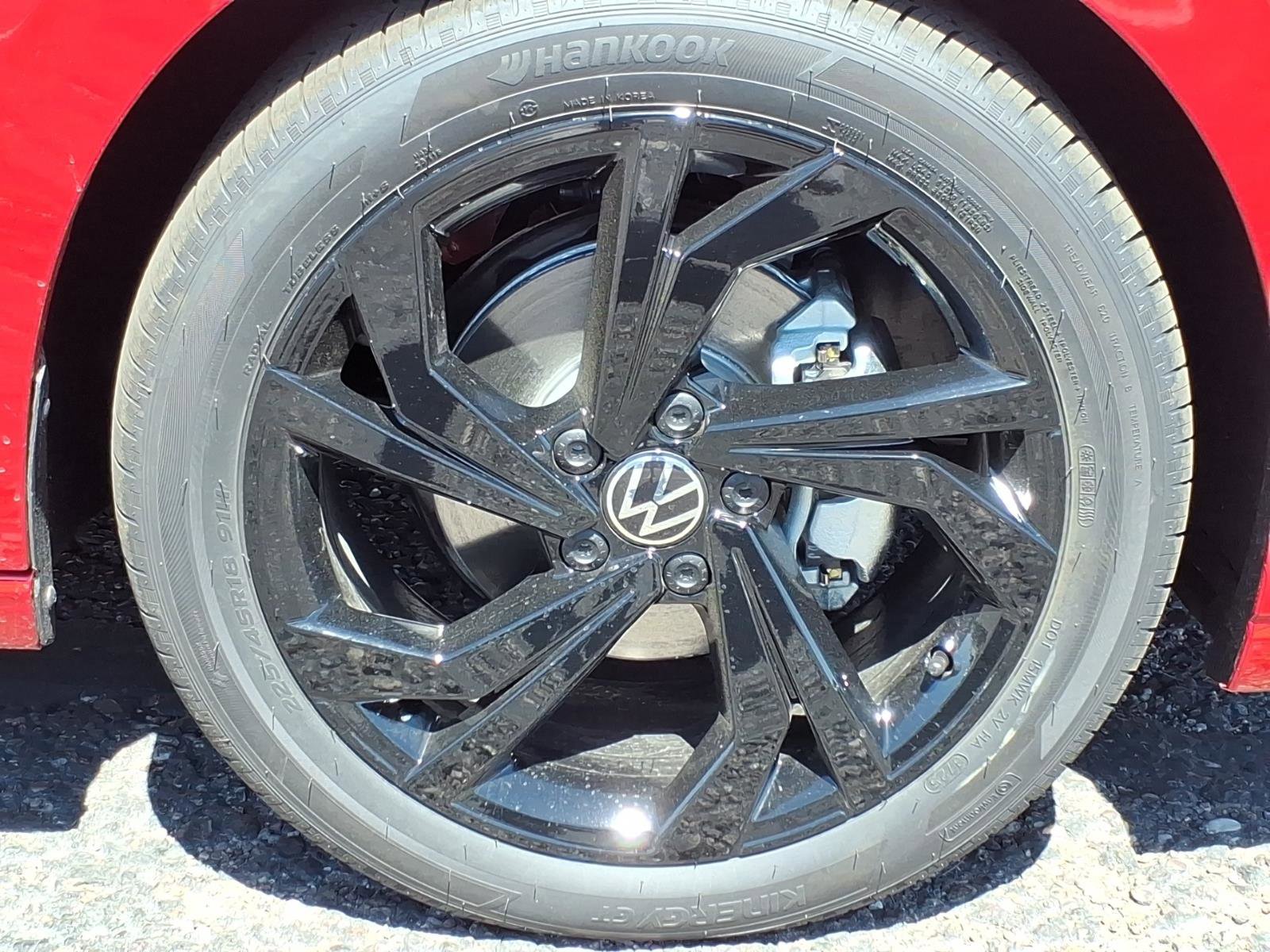 New 2026 Volkswagen Jetta SE image 7