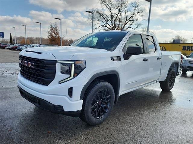 New 2026 GMC Sierra 1500 Pro w/ Graphite Edition image 7