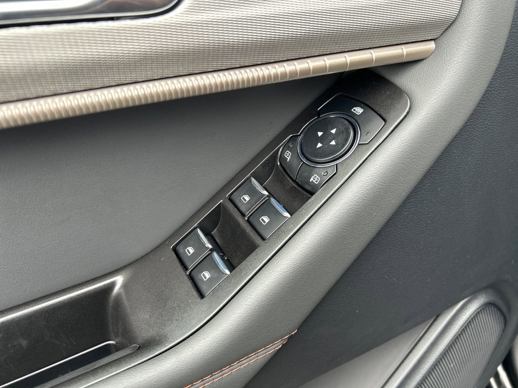 New 2026 Ford Explorer Active w/ Active Comfort Package image 14