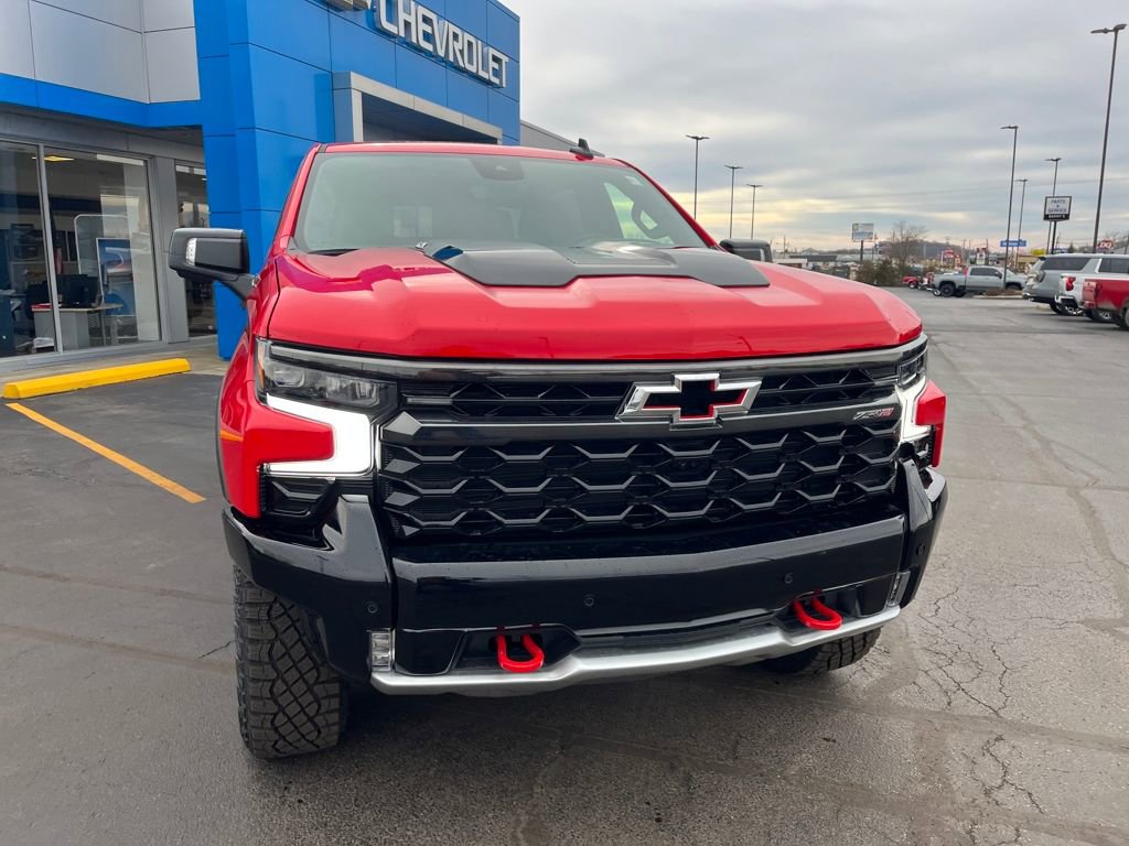 New 2026 Chevrolet Silverado 1500 ZR2 w/ LPO, Dark Essentials Package image 8