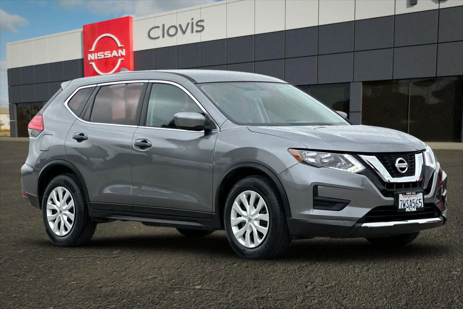 Used 2017 Nissan Rogue S FWD image 10