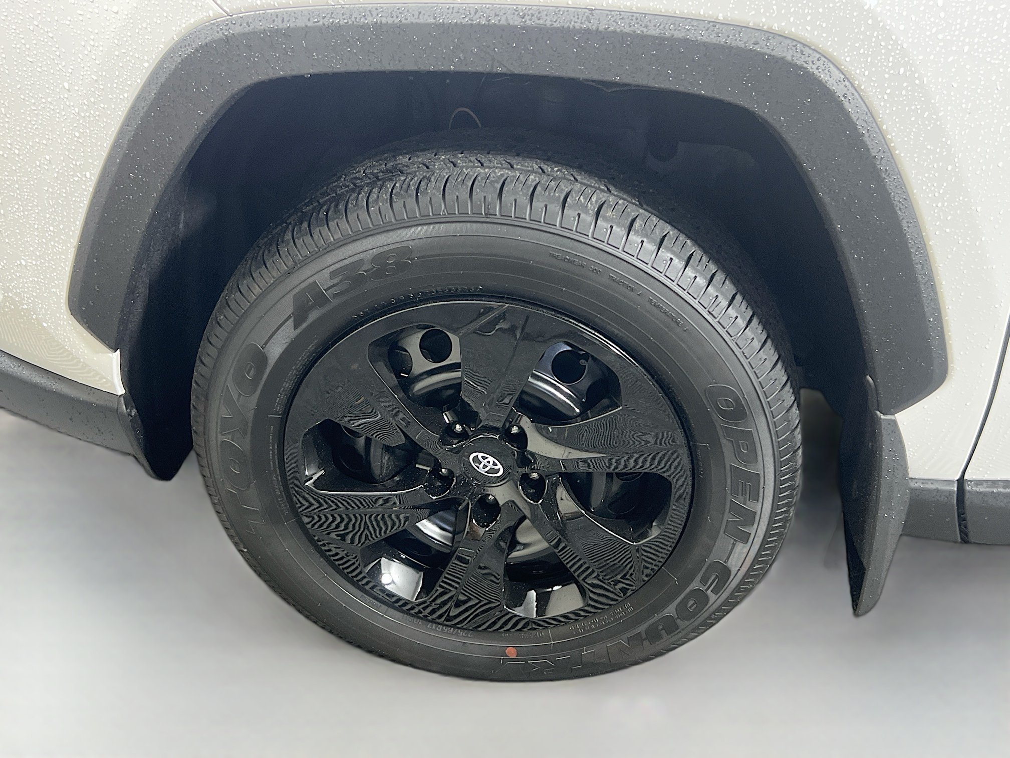Used 2025 Toyota RAV4 LE FWD image 13