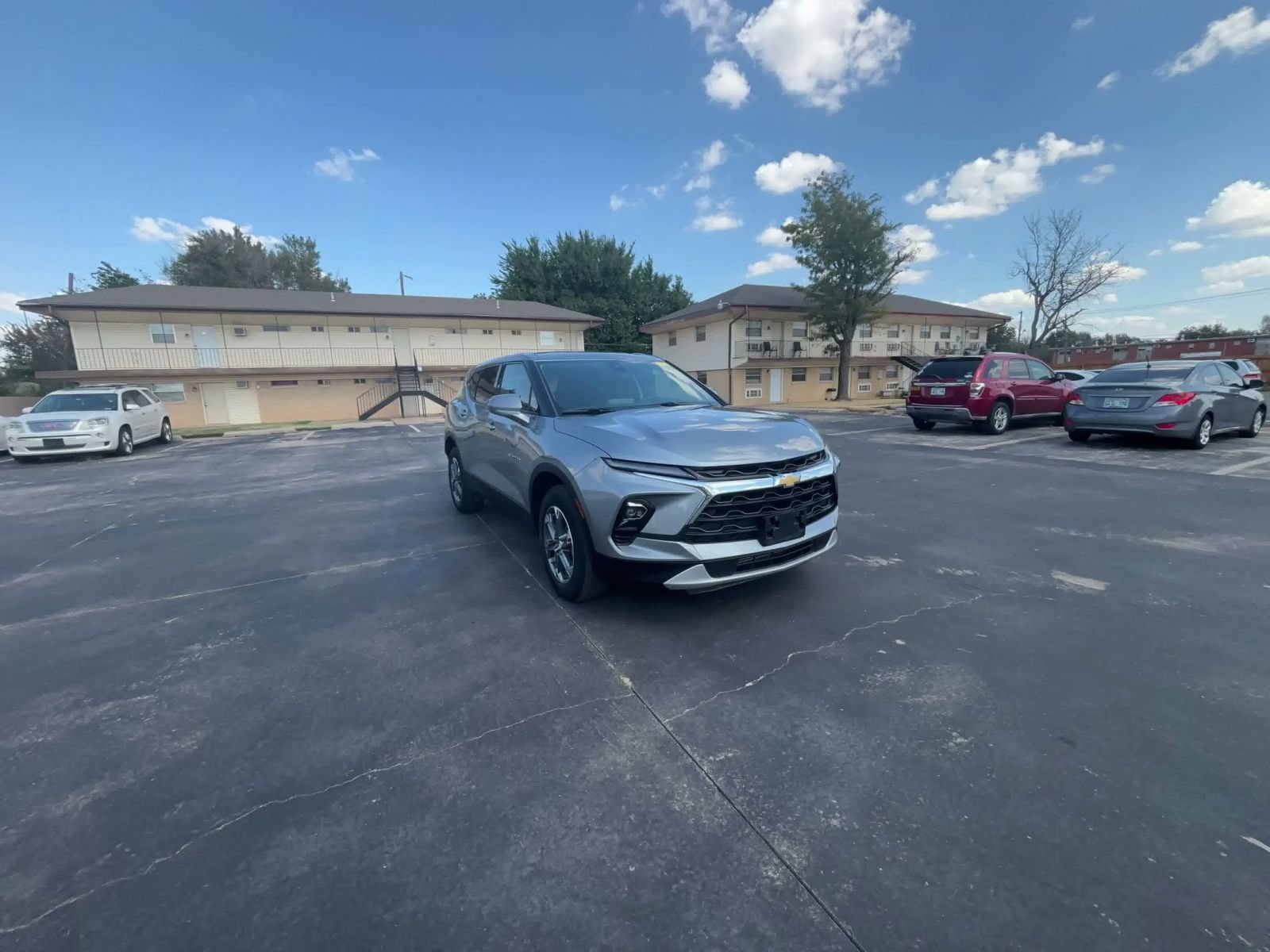 Used 2026 Chevrolet Blazer LT FWD image 3