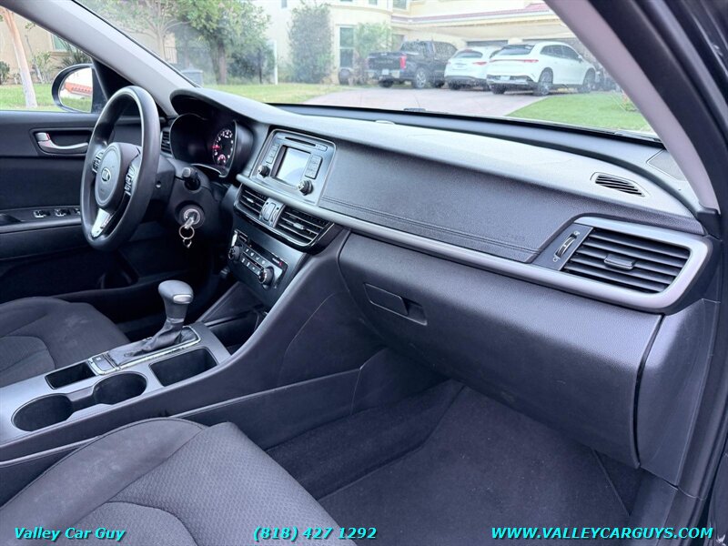 Used 2016 Kia Optima LX FWD image 9