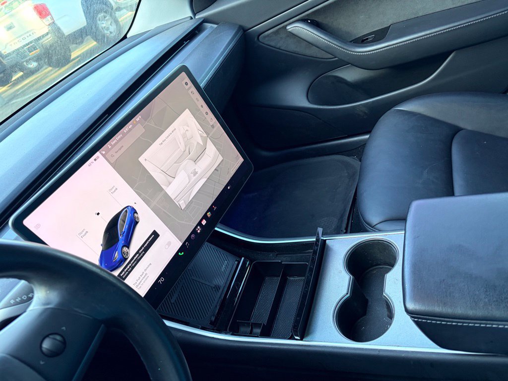 Used 2018 Tesla Model 3 Long Range AWD/4WD image 22