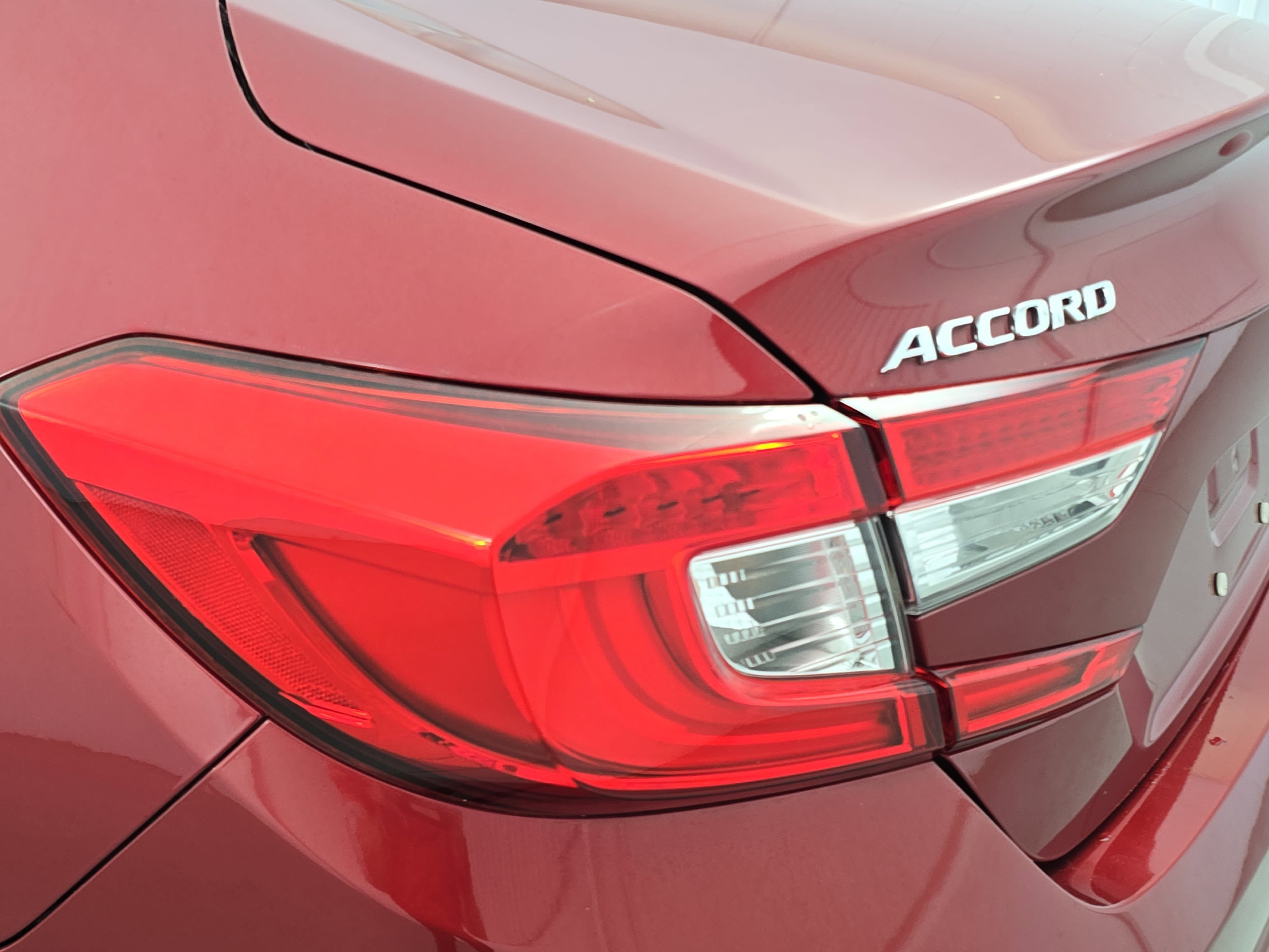 Used 2019 Honda Accord EX-L image 34