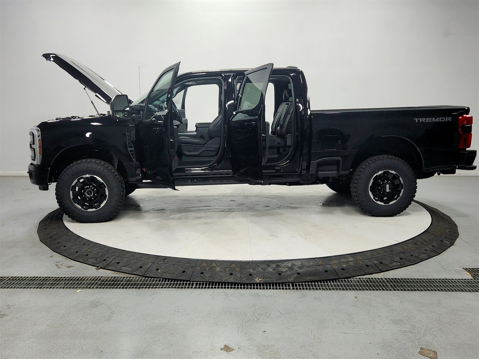 New 2026 Ford F250 Lariat image 12