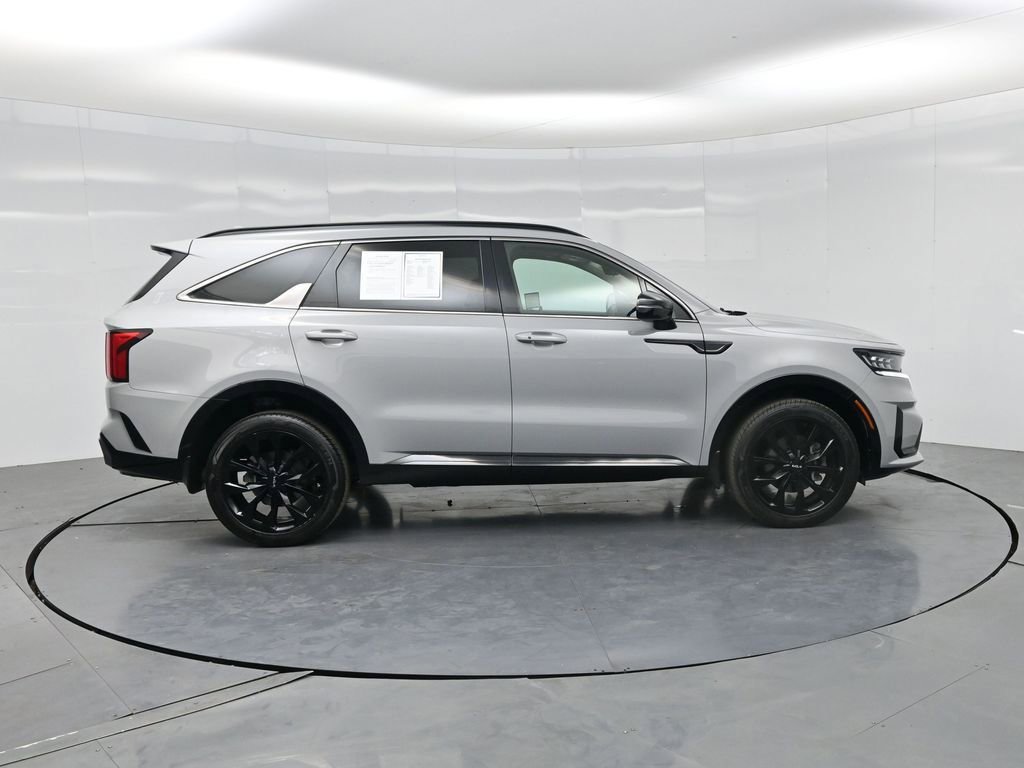 Used 2022 Kia Sorento SX AWD/4WD image 27