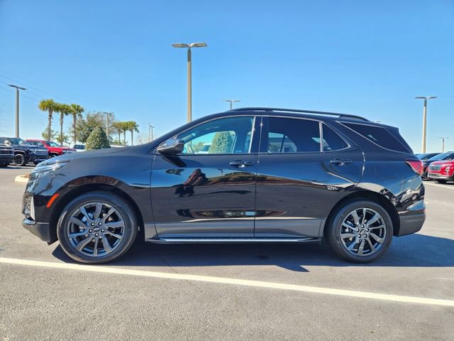 Used 2022 Chevrolet Equinox RS image 3