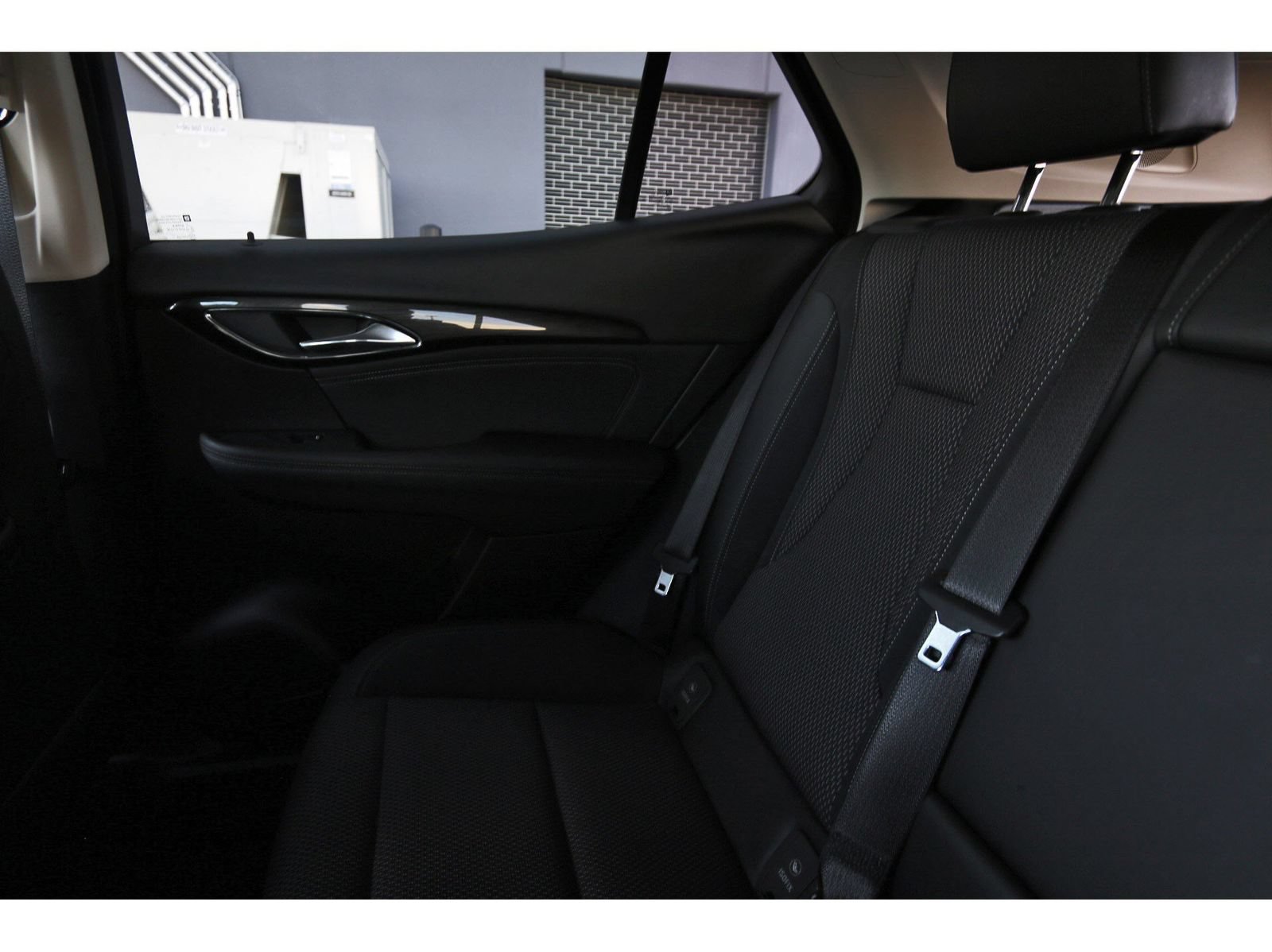 Used 2023 Buick Envision Preferred FWD image 13