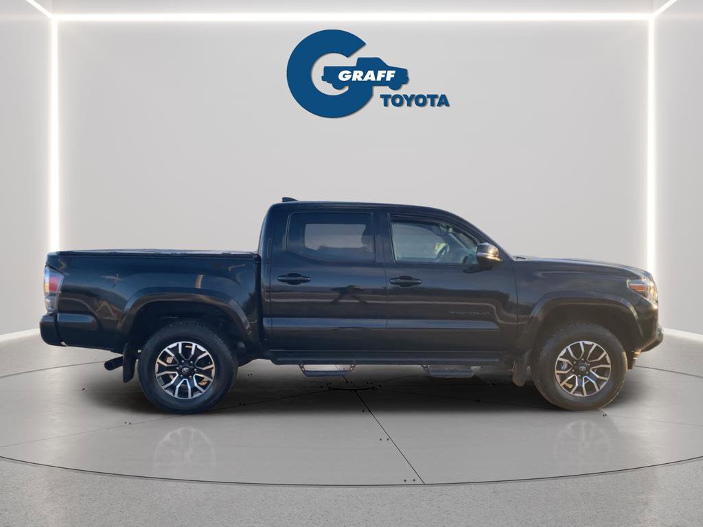 Used 2023 Toyota Tacoma TRD Sport w/ Black Out Package (TMS) image 6