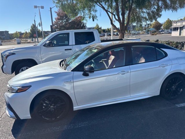 Used 2021 Toyota Camry XSE FWD image 18