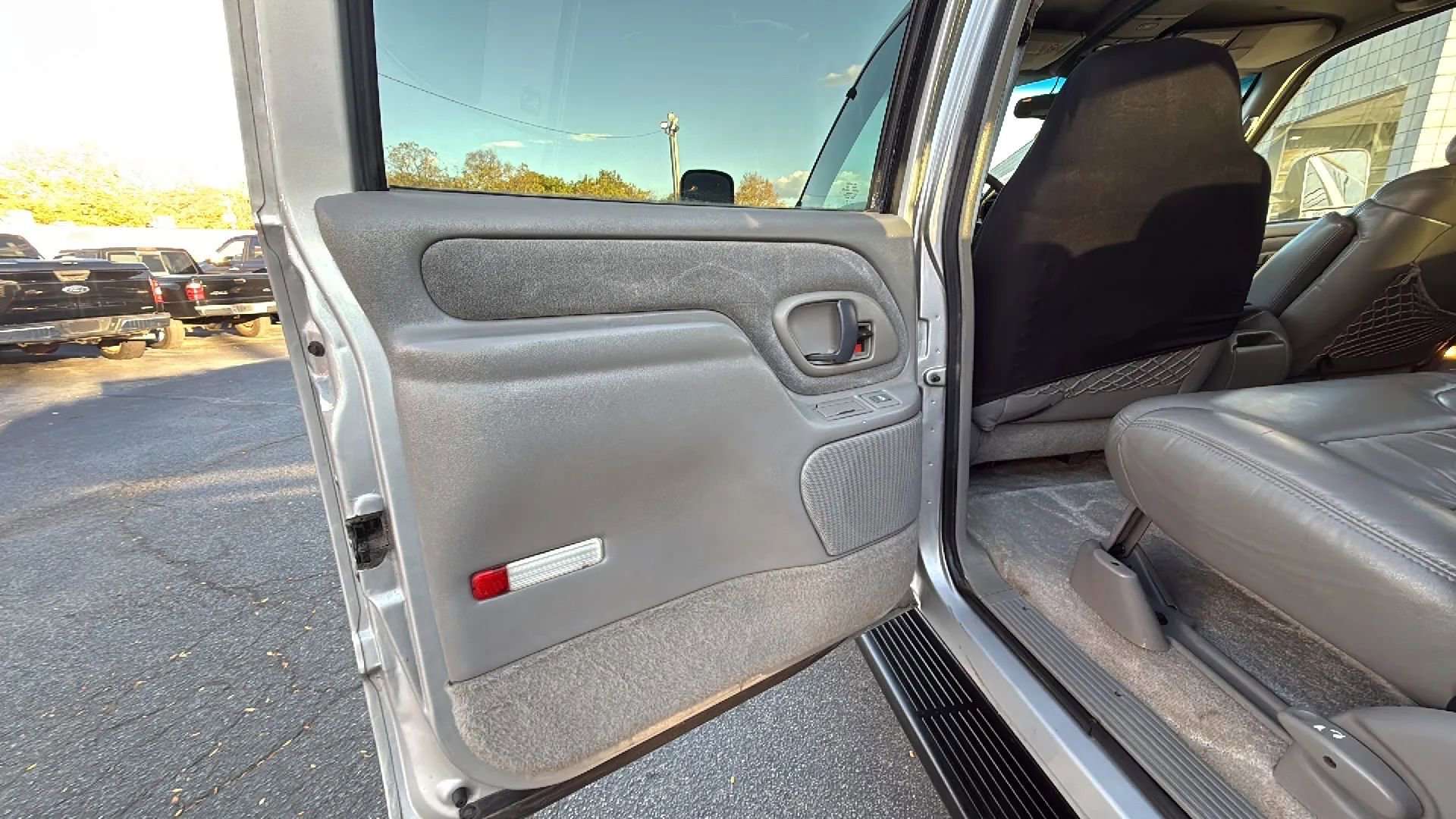 Used 1997 GMC Suburban 2500 w/ Marketing Opt Pkg 3 AWD/4WD image 11