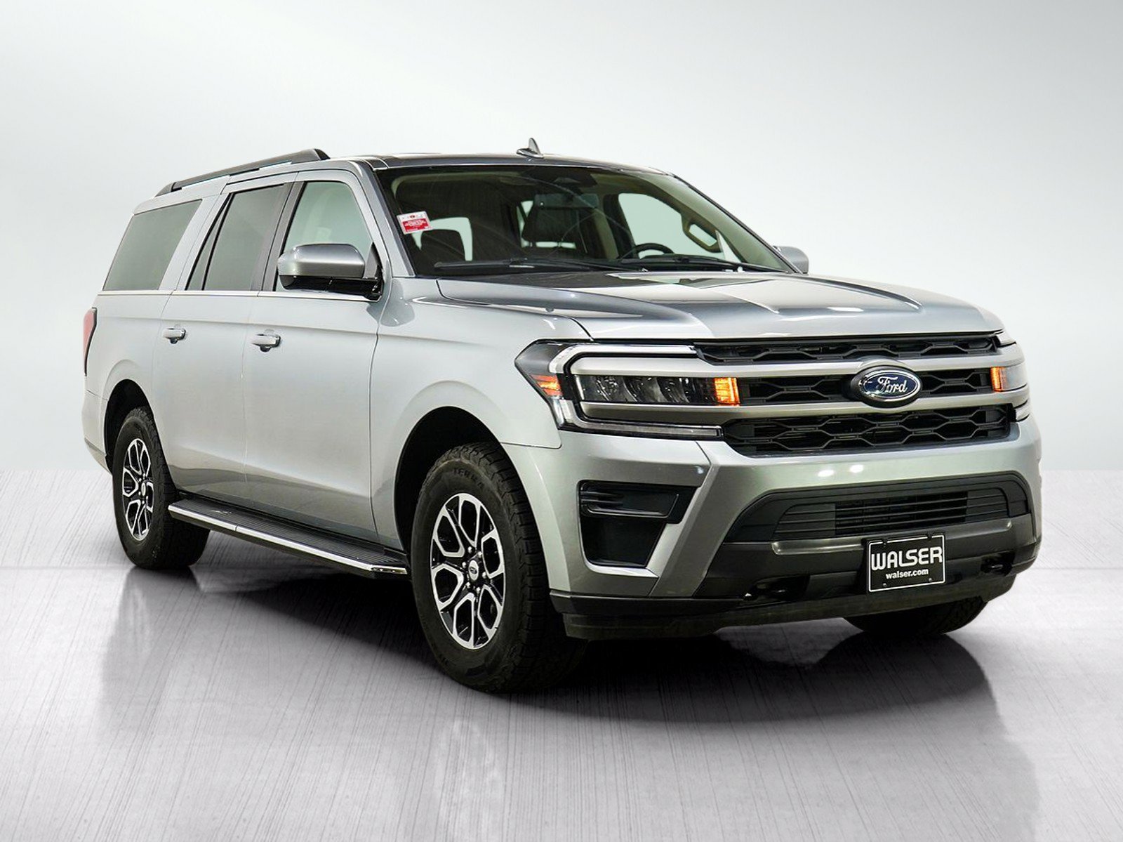 Used 2023 Ford Expedition Max XLT AWD/4WD image 7