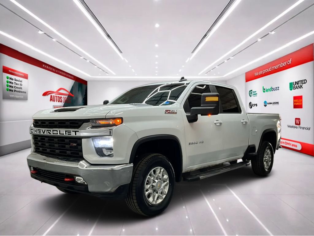 Used 2023 Chevrolet Silverado 2500 LT w/ Convenience Package image 3
