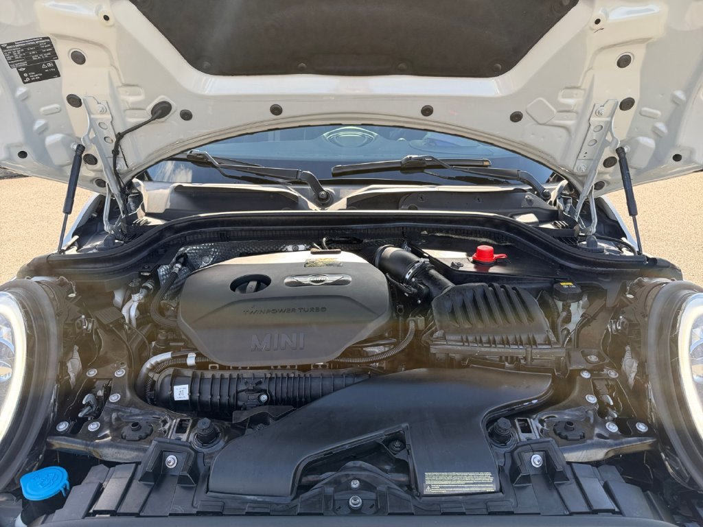 Used 2016 MINI Cooper John Cooper Works FWD image 29