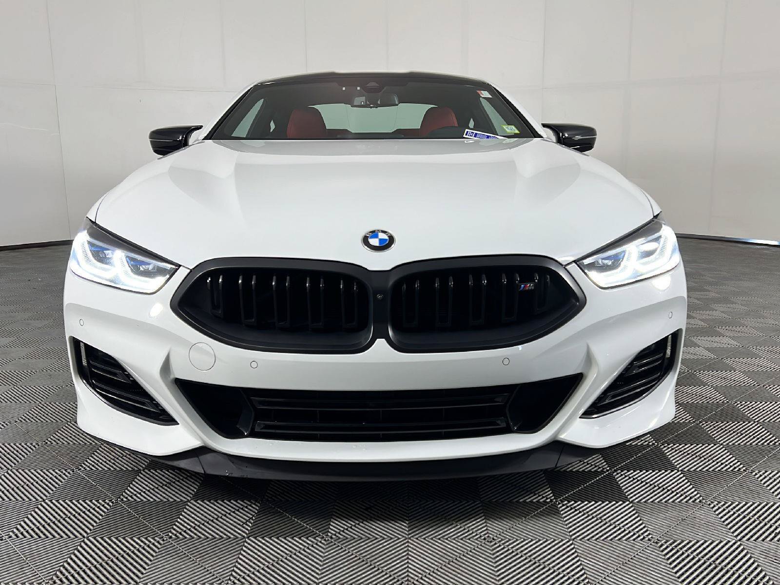 Used 2025 BMW M850i xDrive Coupe w/ M Sport Professional Package AWD/4WD image 29