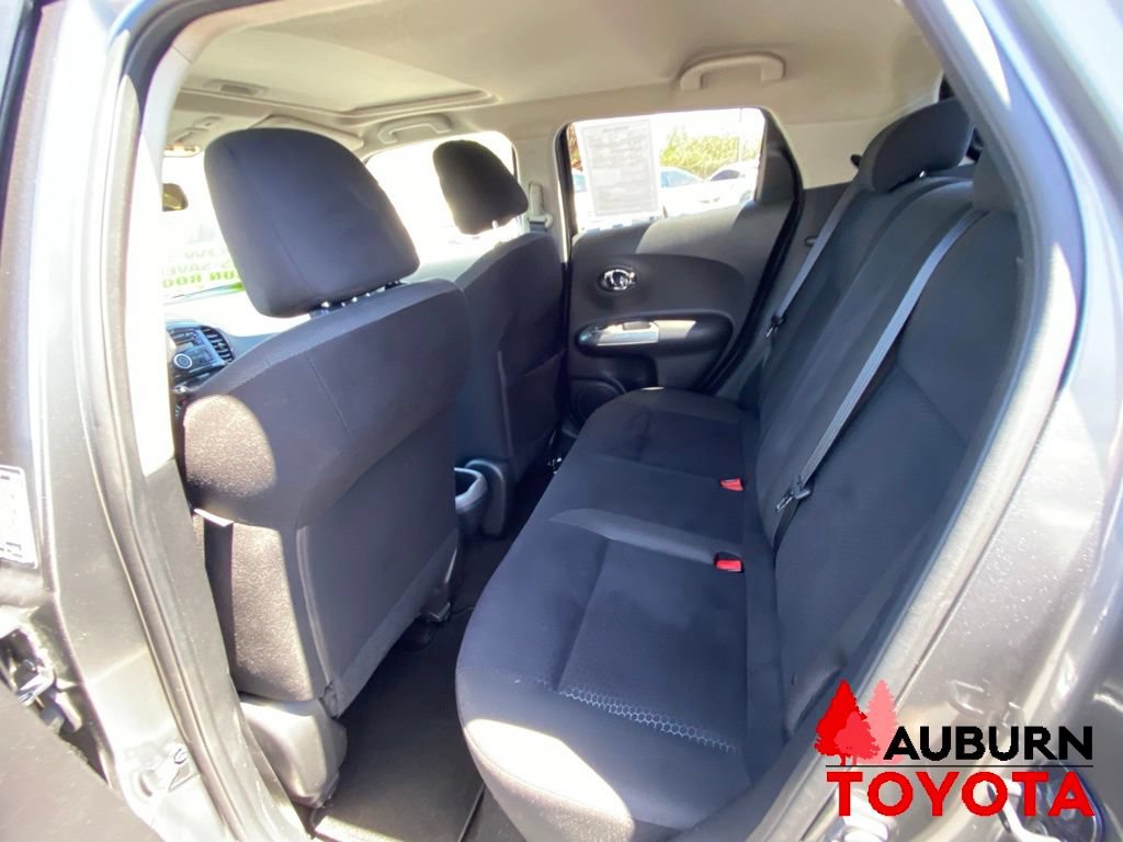 Used 2011 Nissan Juke SV FWD image 23