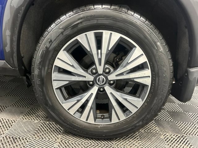 Used 2021 Nissan Rogue SV AWD/4WD image 9
