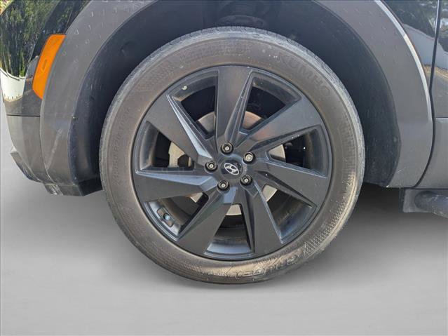 Used 2024 Hyundai Santa Cruz Night AWD/4WD image 14