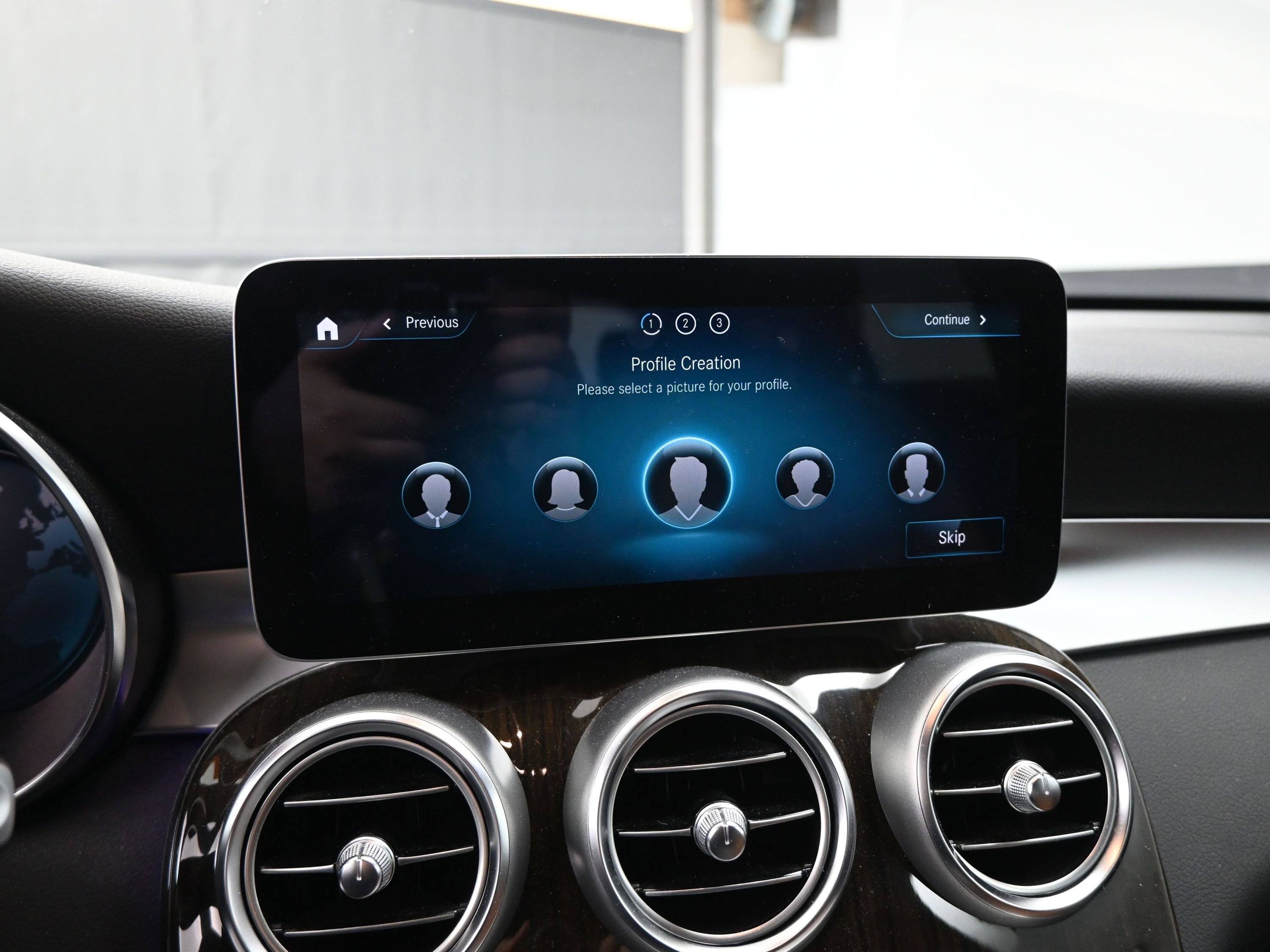 Used 2021 Mercedes-Benz GLC 300 4MATIC image 12