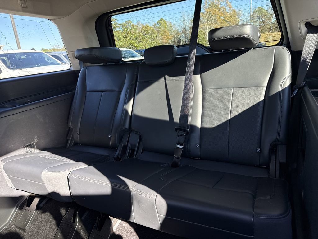 Used 2022 Ford Expedition XLT image 13