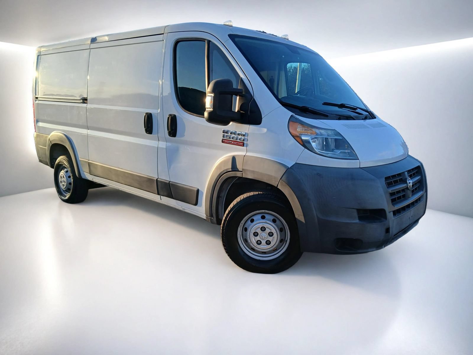 Used 2017 RAM ProMaster 1500 FWD image 2