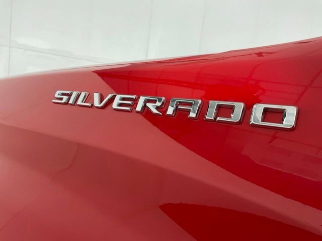 Used 2024 Chevrolet Silverado 1500 LT AWD/4WD image 46