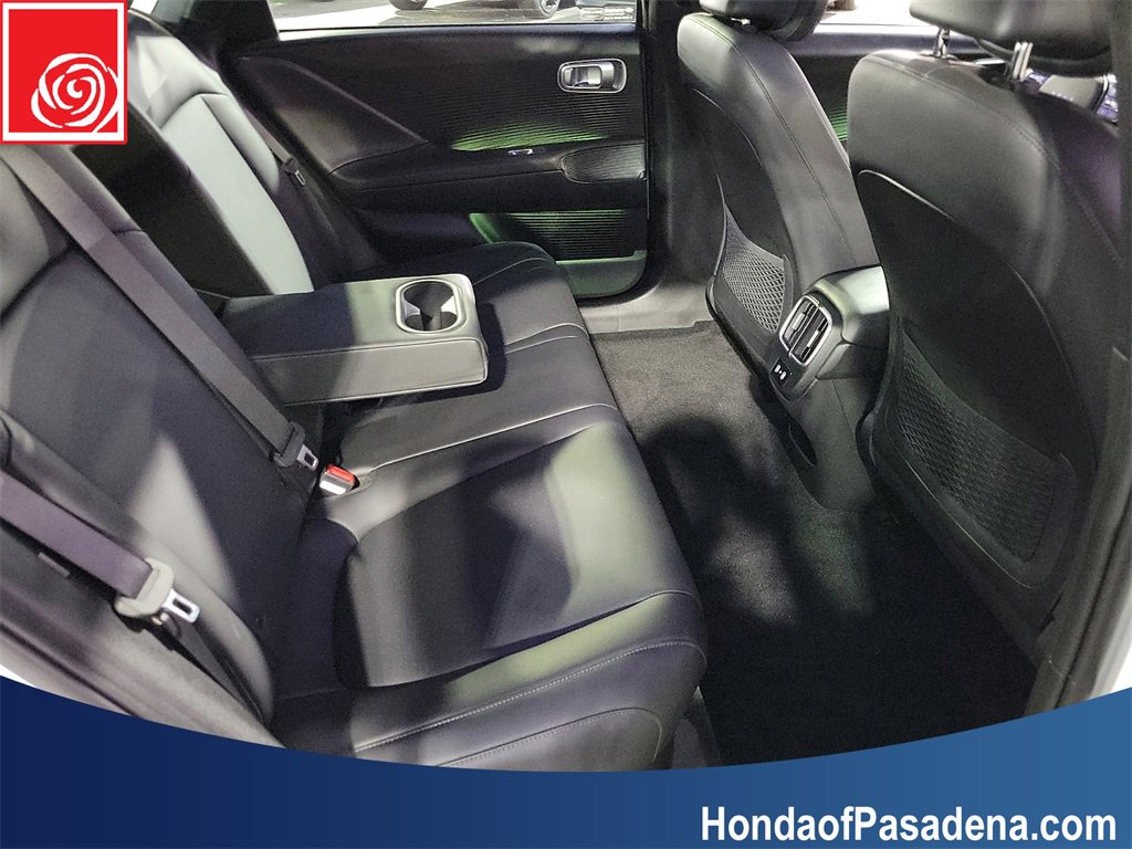 Used 2024 Hyundai Ioniq 6 Limited image 25