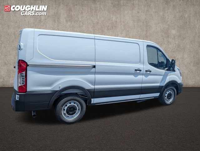 New 2026 Ford Transit 150 Low Roof RWD image 9