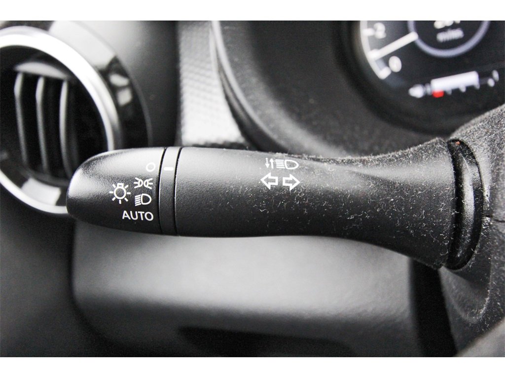 Used 2023 Nissan Kicks SV image 13