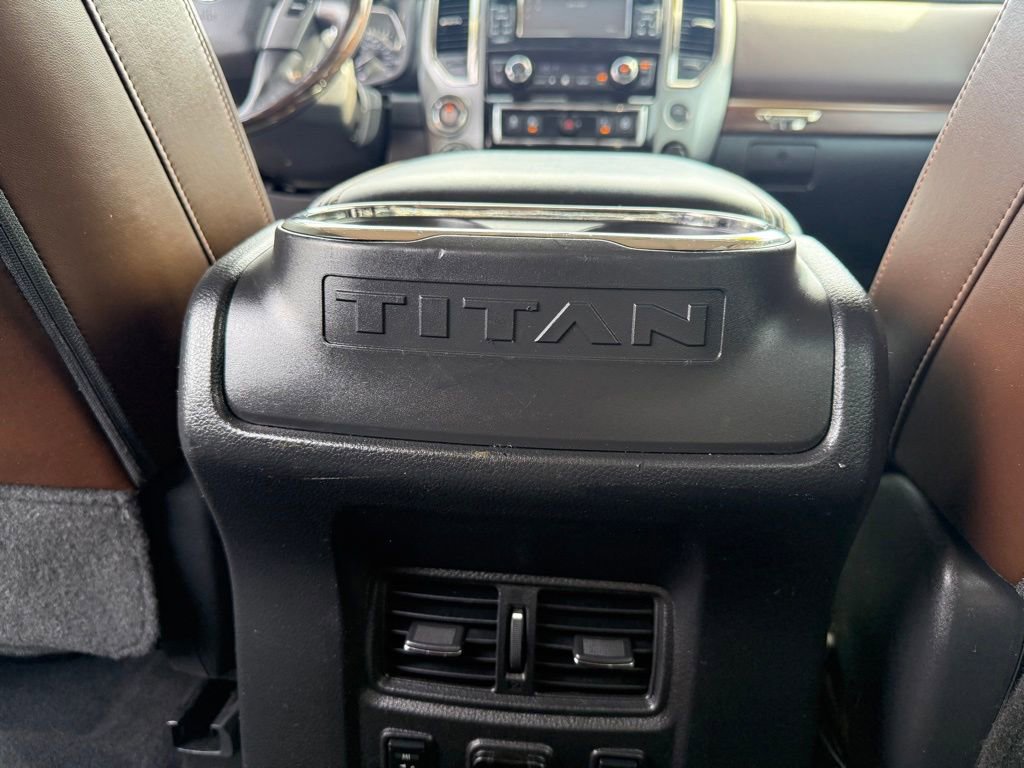 Used 2018 Nissan Titan Platinum Reserve AWD/4WD image 16