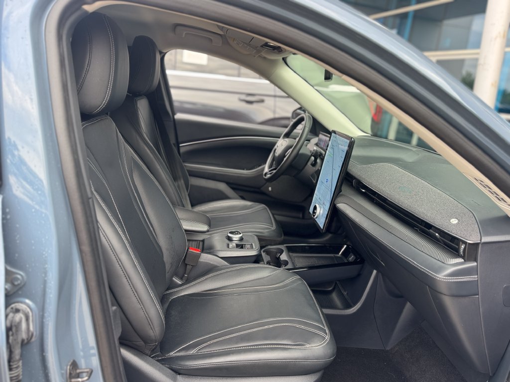 Used 2024 Ford Mustang Mach-E Premium AWD/4WD image 26