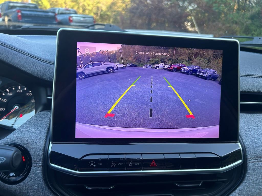 Used 2022 Jeep Compass Latitude image 24