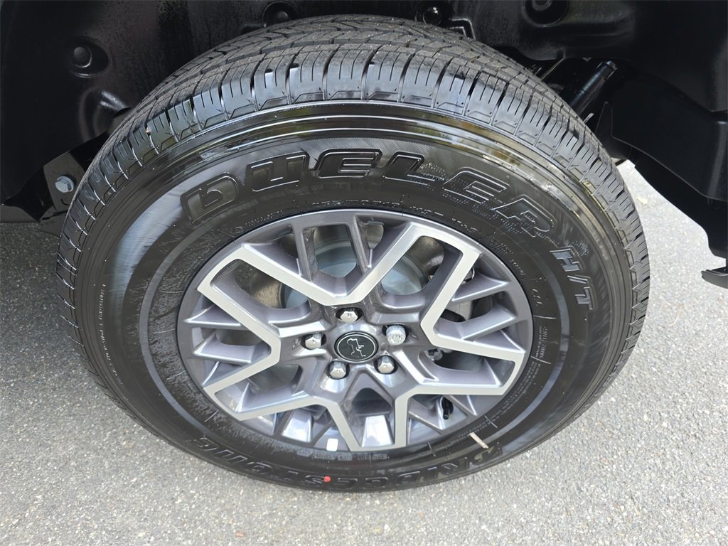 New 2025 Jeep Wrangler Sahara image 32