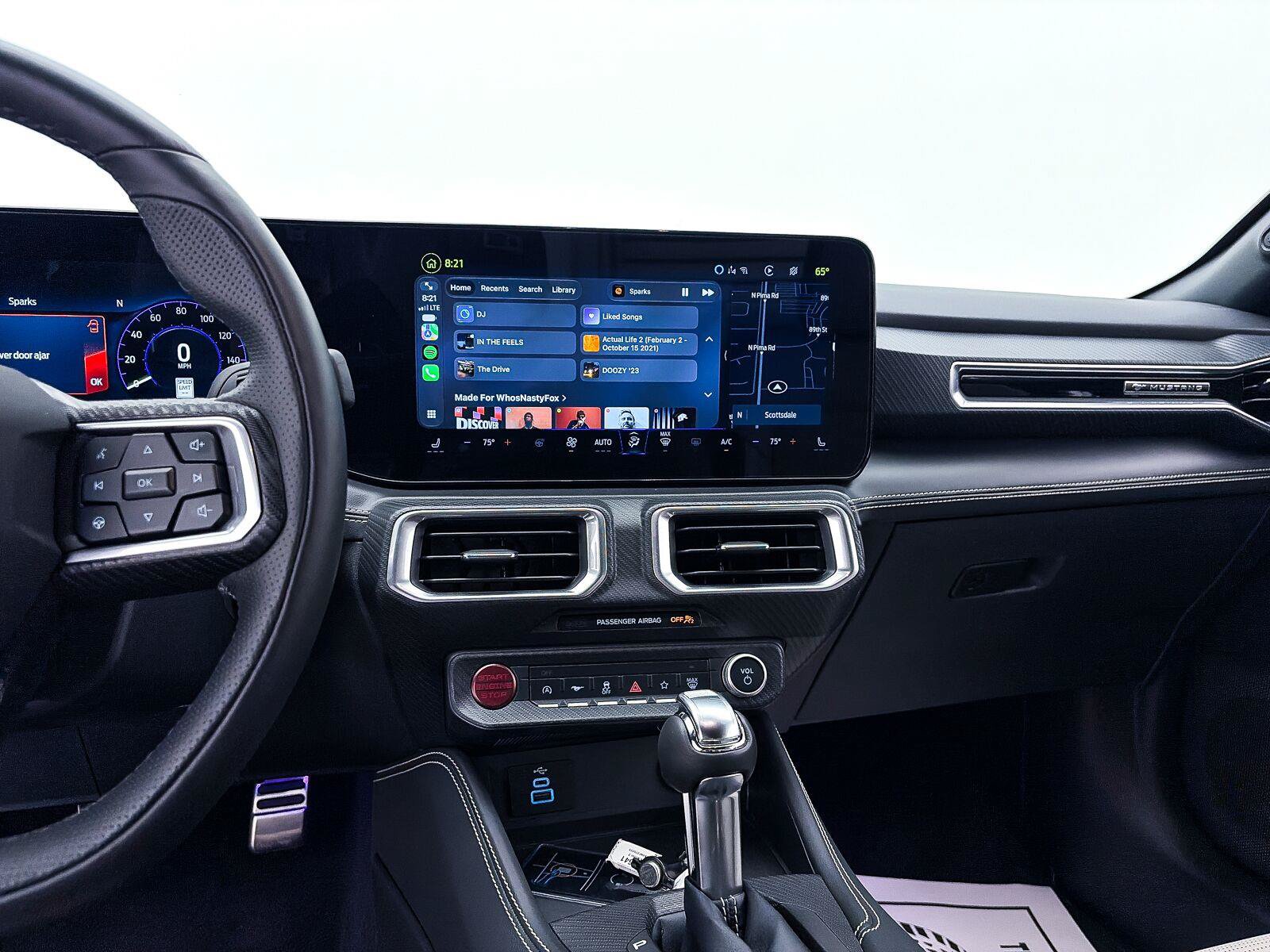 Used 2025 Ford Mustang GT Premium RWD image 6