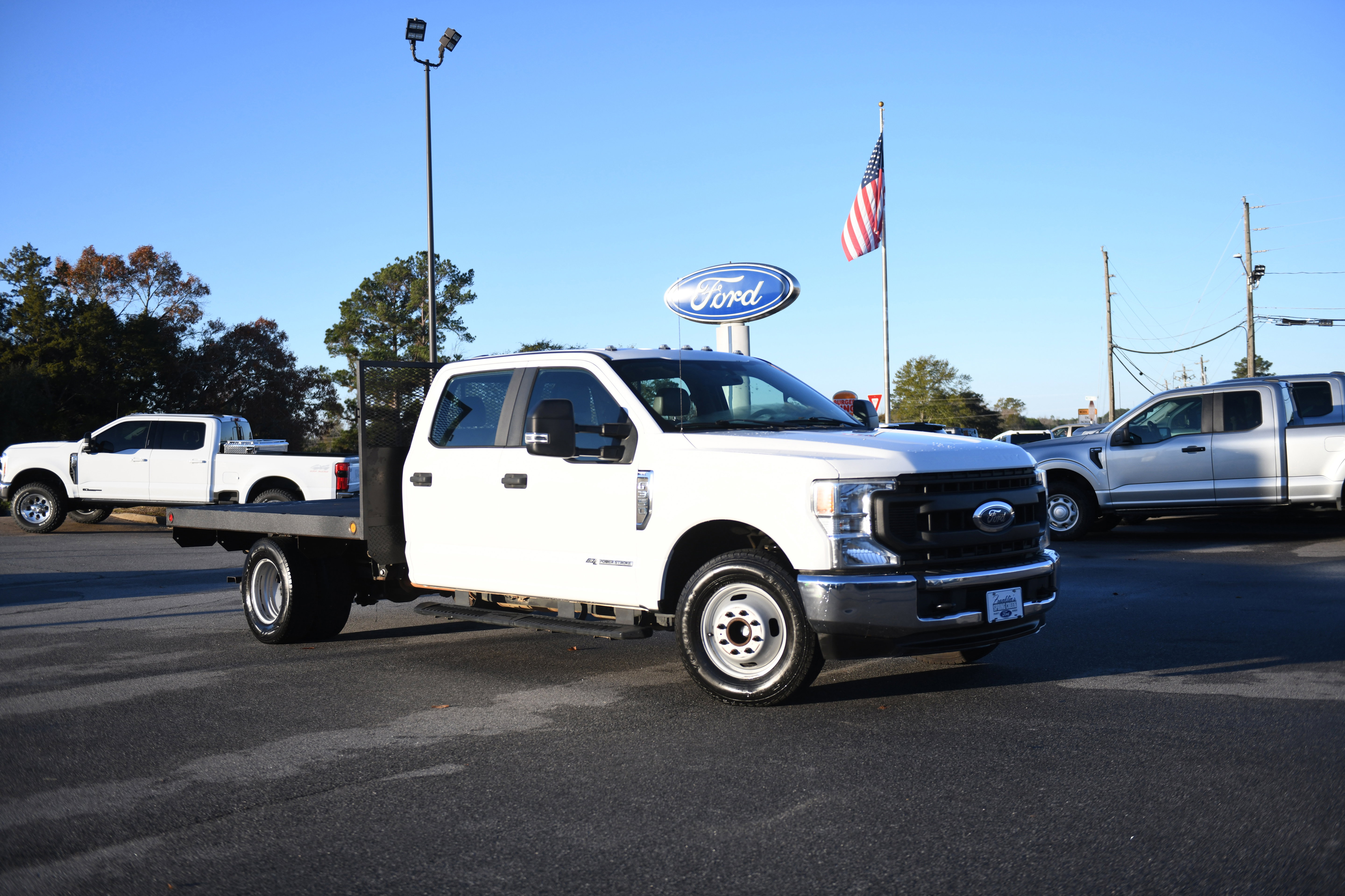 Used 2020 Ford F350 XL w/ Power Equipment Group image 2