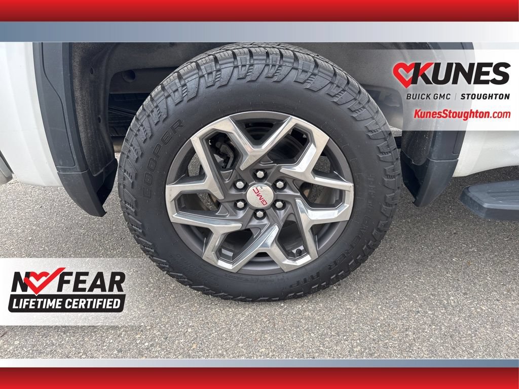 Used 2024 GMC Sierra 1500 SLT w/ SLT Premium Package AWD/4WD image 14