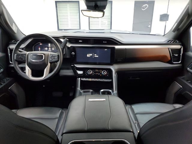 Used 2024 GMC Sierra 3500 Denali w/ Denali Reserve Package AWD/4WD image 12