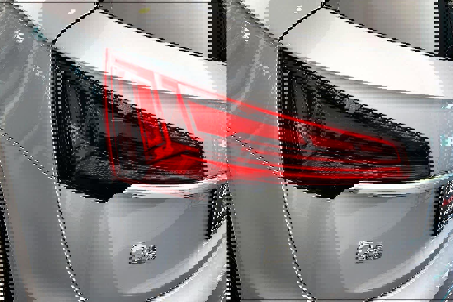 Used 2023 Audi Q5 2.0T Premium w/ Convenience Package image 27