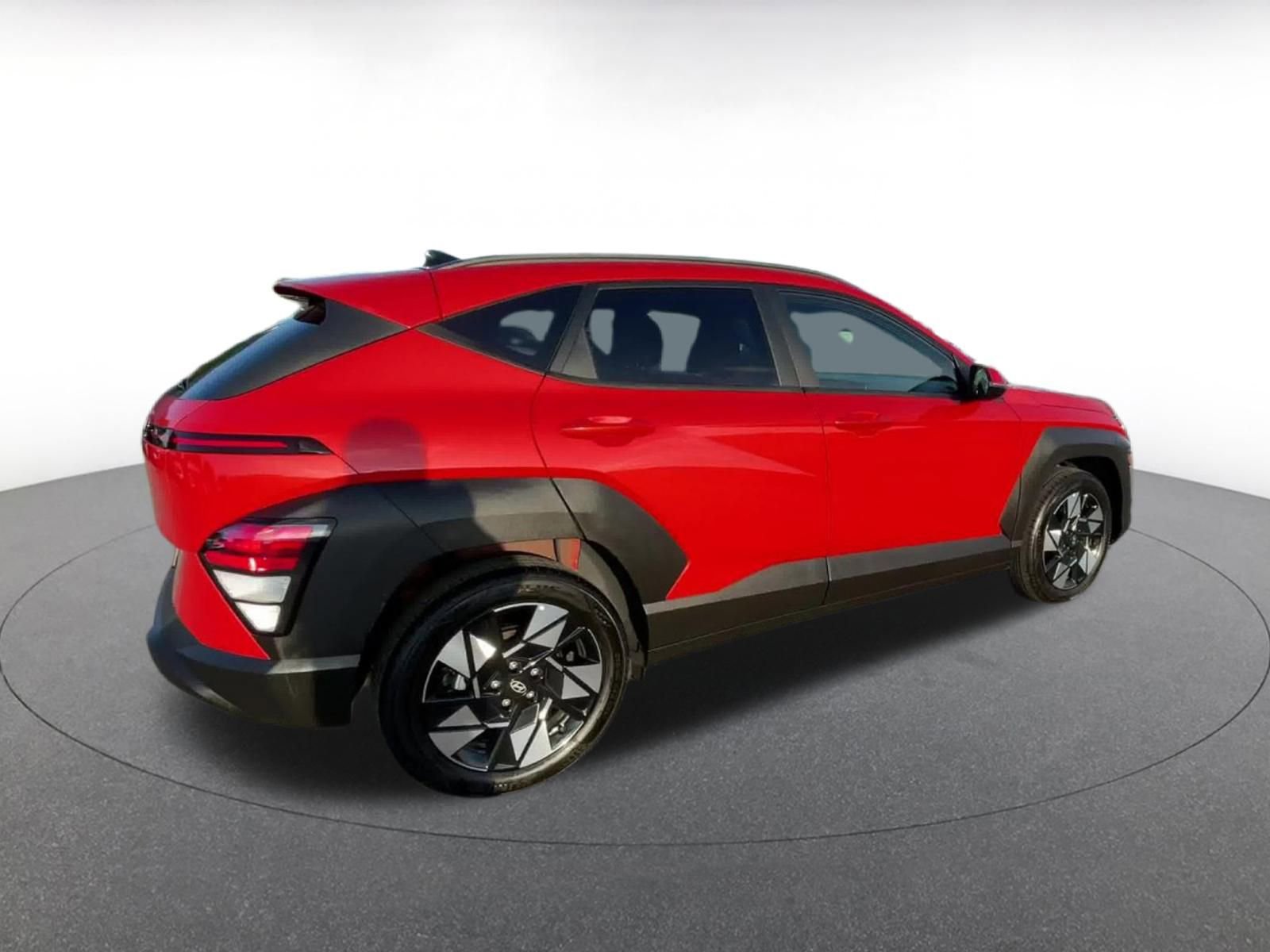 Used 2025 Hyundai Kona SEL image 15