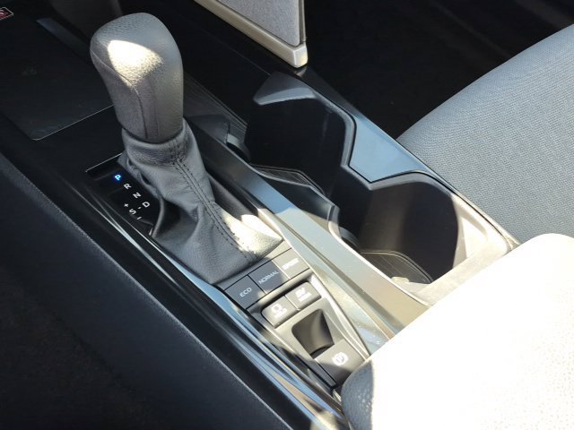 Used 2025 Toyota Camry LE FWD image 11