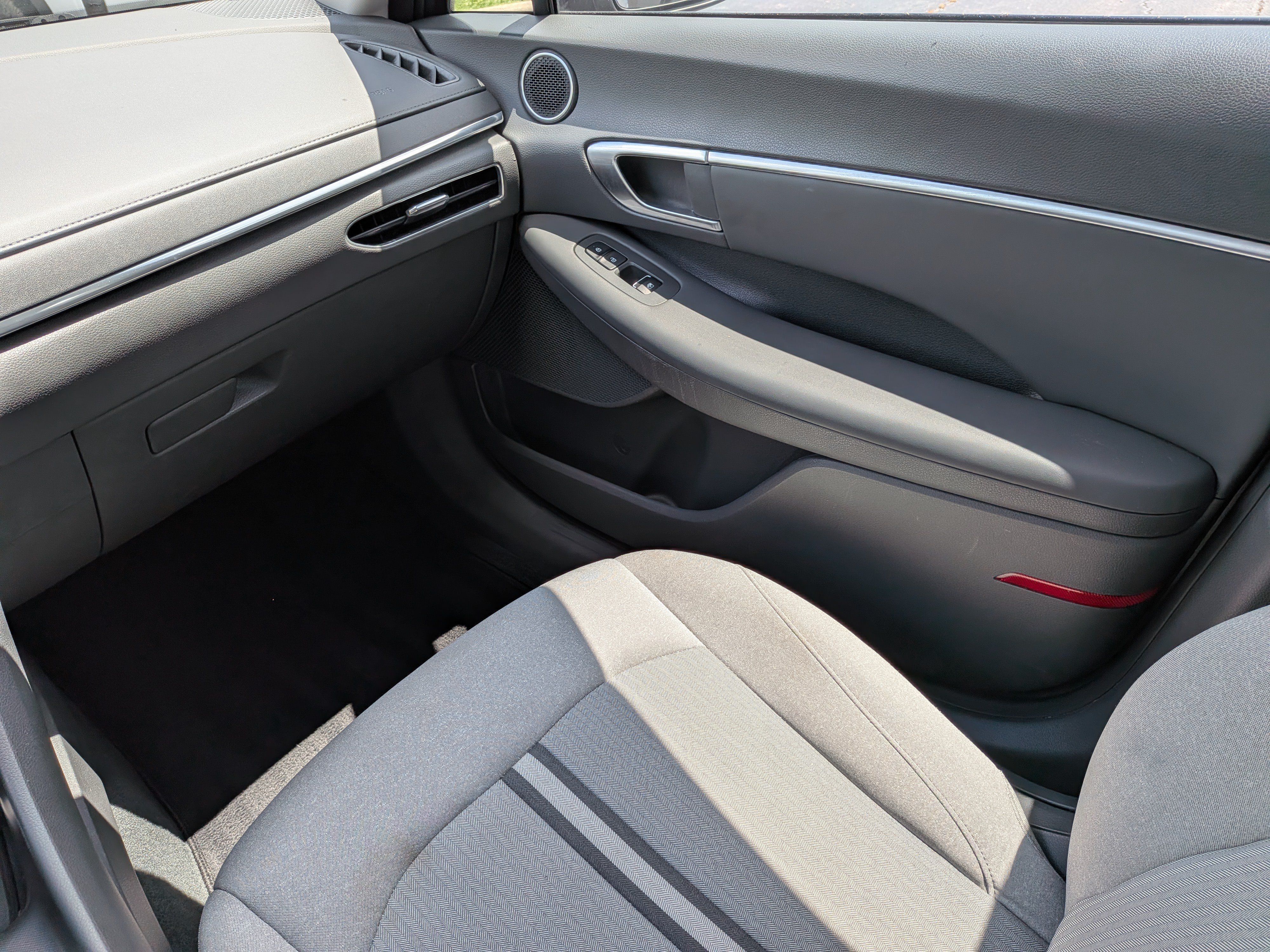 Used 2021 Hyundai Sonata SEL w/ Cargo Package FWD image 15