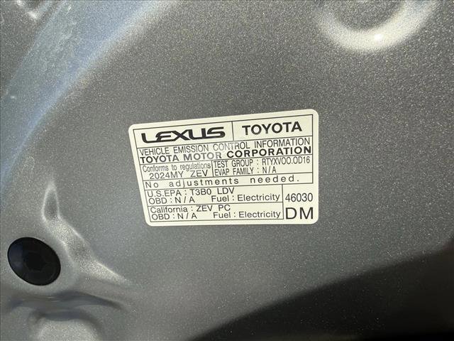 Used 2024 Lexus RZ 300e Premium image 20