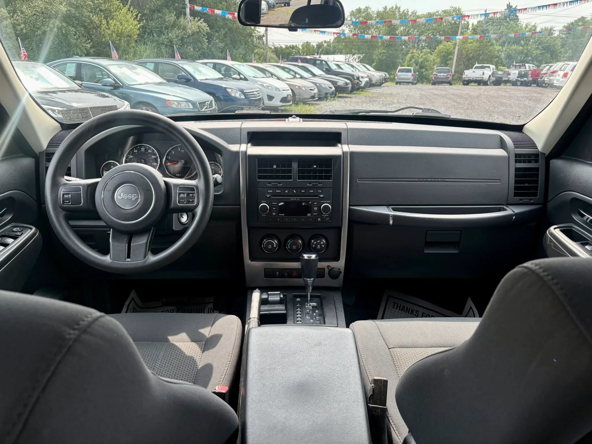 Used 2011 Jeep Liberty Sport AWD/4WD image 23