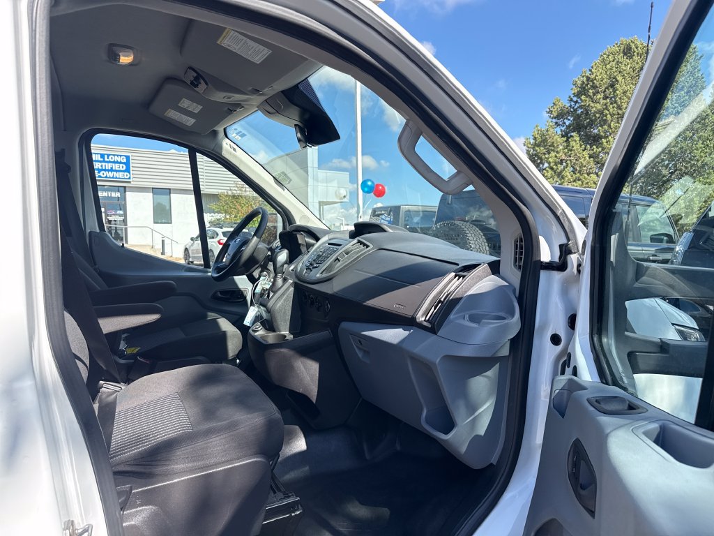 Used 2018 Ford Transit 150 XL RWD image 19