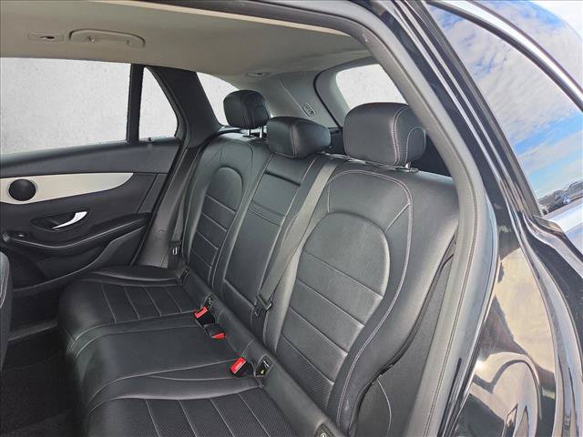 Used 2020 Mercedes-Benz GLC 300 image 16